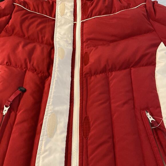 L.L. Bean Women’s Red and Ivory Goose Down Puffer Jacket Size Small - Picture 6 of 8